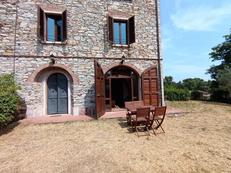 Appartamento con giardino